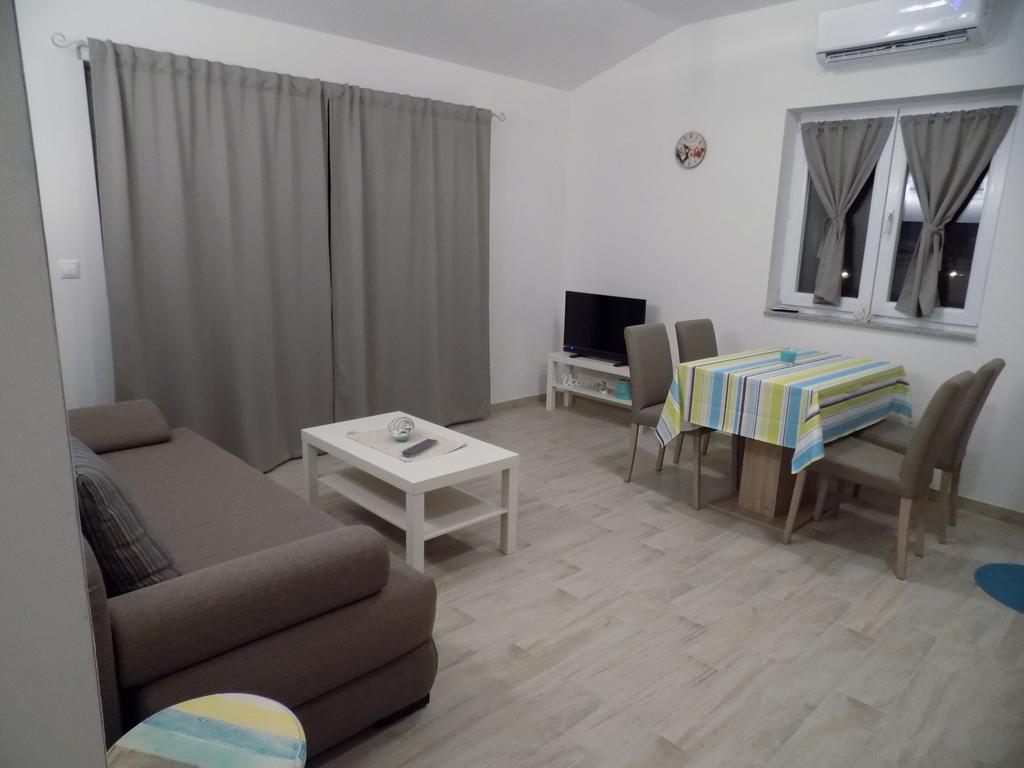 Apartments Sofija Vrsi Bagian luar foto